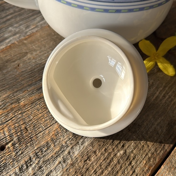 Royal Doulton Expressions Rivoli Tea Pot Fine China - Picture 4 of 11